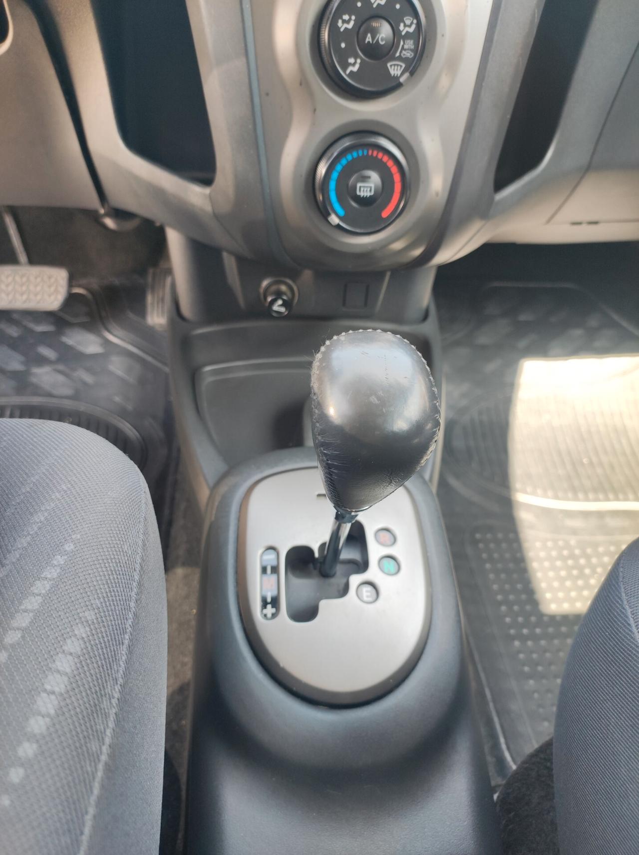 Toyota Yaris 1.4 D-4D DPF 5 porte