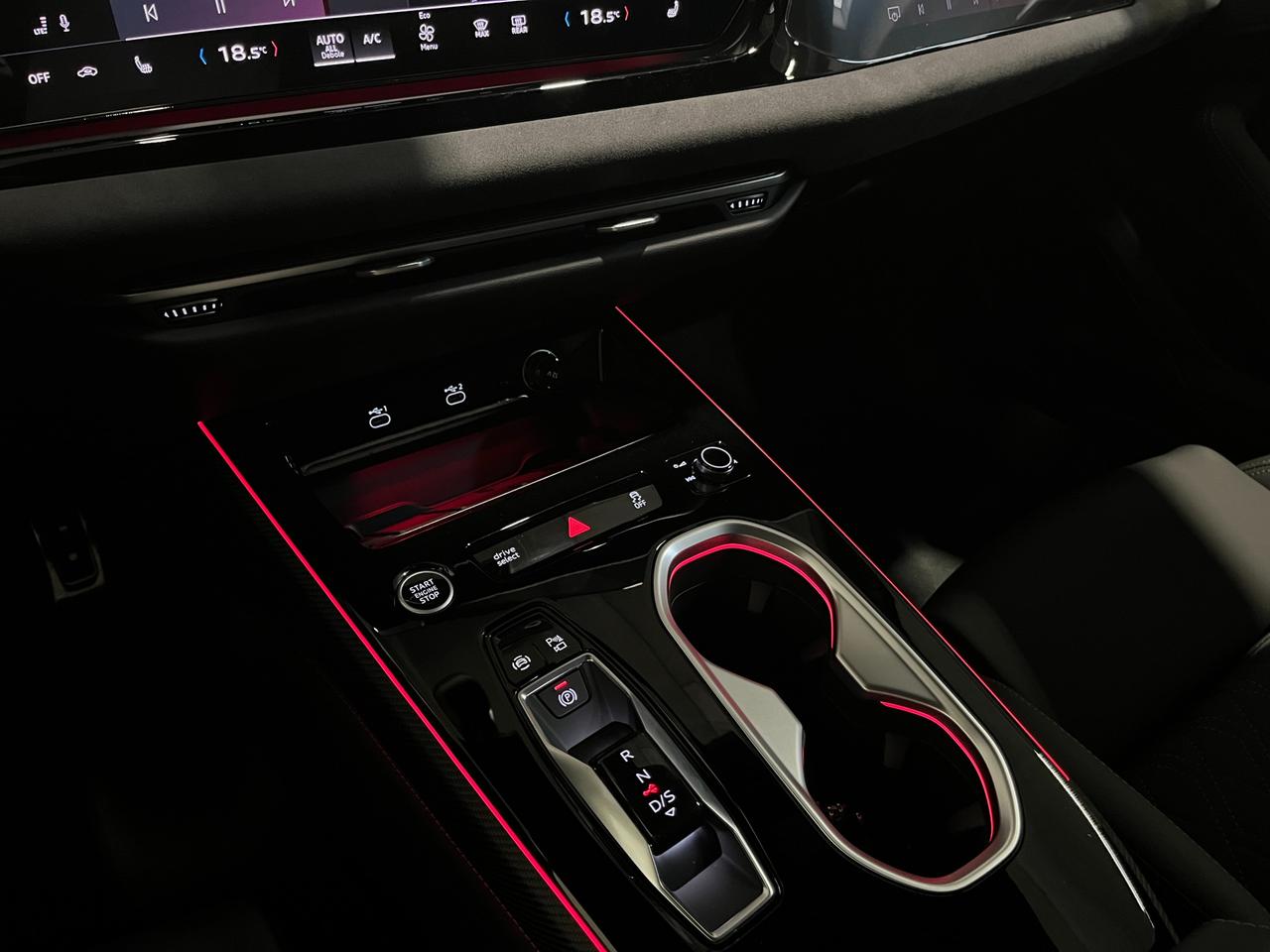 AUDI A6 AVANT TDI S-TRONIC QUATTRO S-LINE EDITION