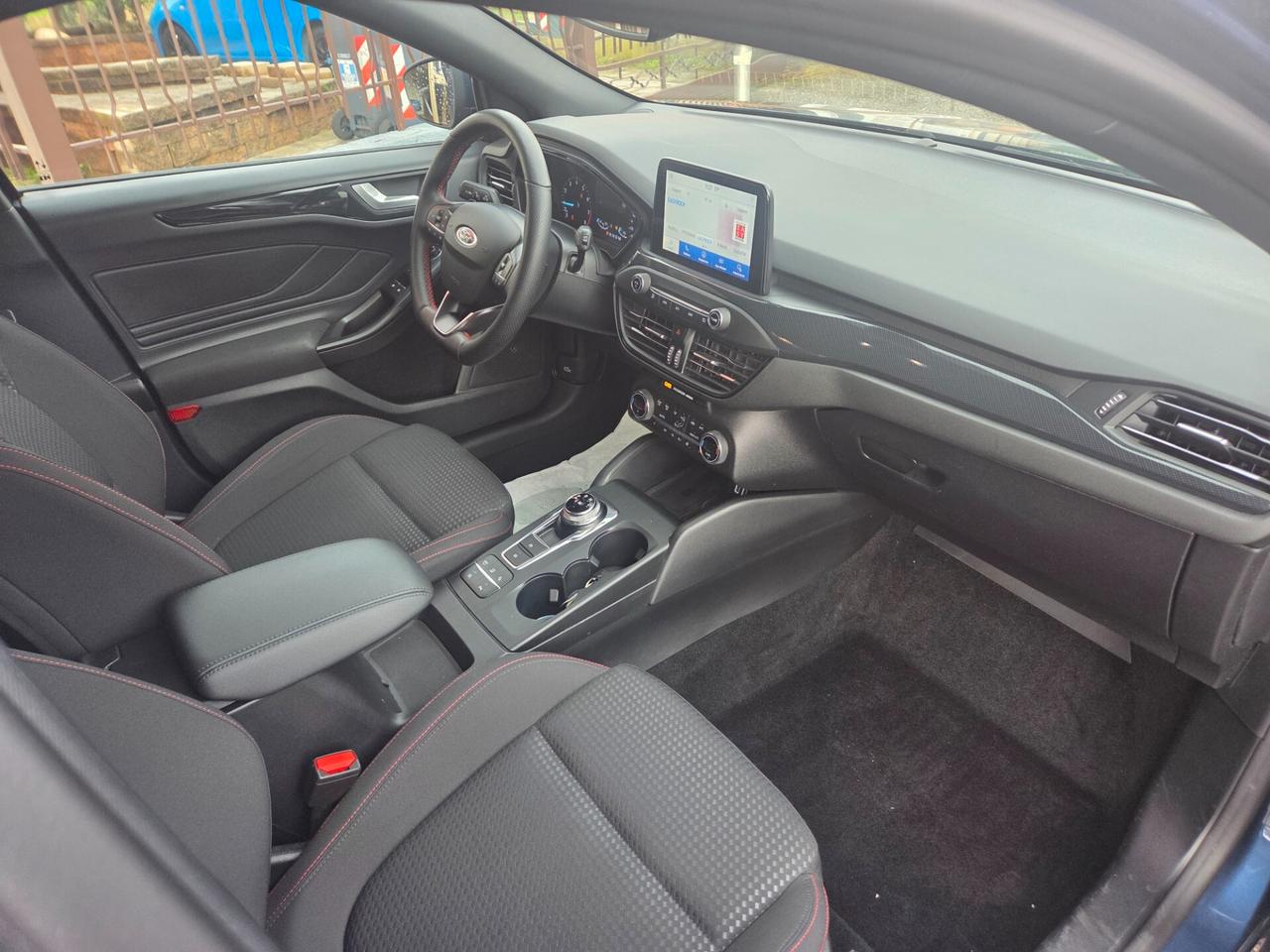 Ford Focus Hybrid 125 Powershift SW ST-Line - 2021