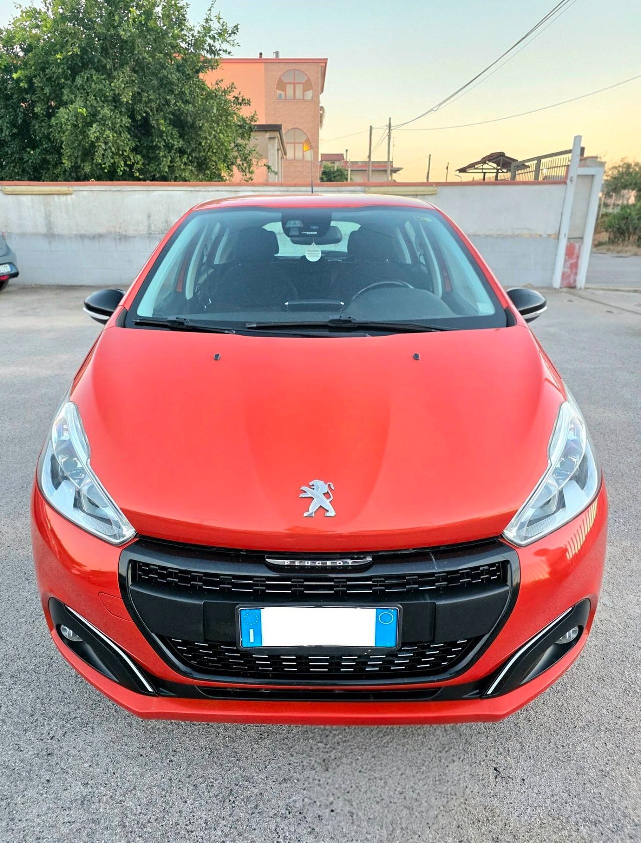 Peugeot 208 1.6 BlueHDi 75cv 5 porte Allure