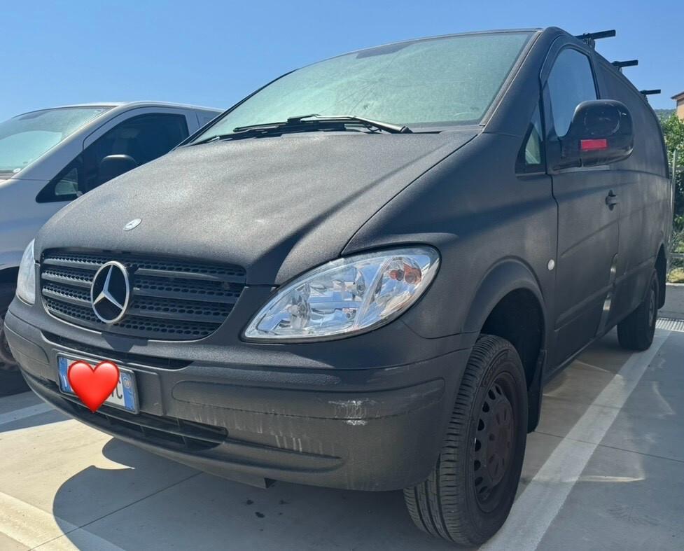 Mercedes Vito 2.2 Diesel 4x4 2009 gancio traino full