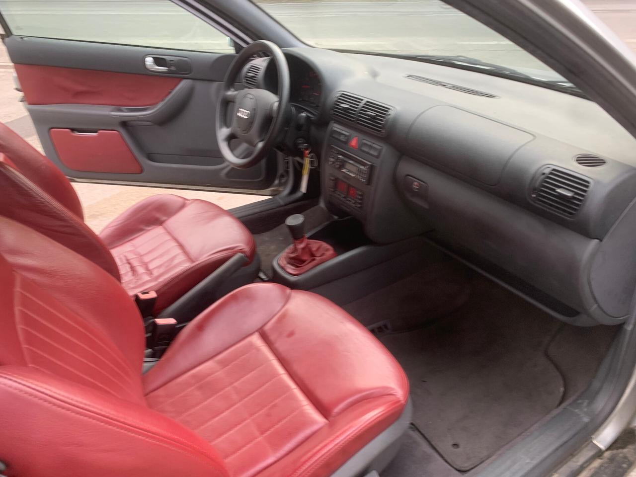 Audi A3 1.8 20V cat 3p. Ambiente