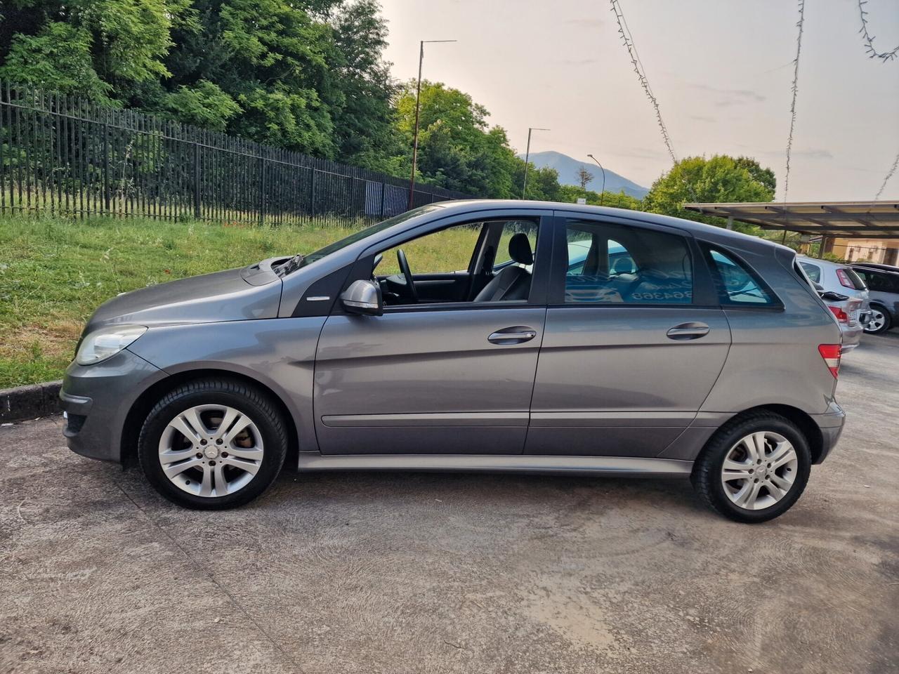 Mercedes B160 BlueEFFICIENCY 1.5 95cv "133.000 Km"