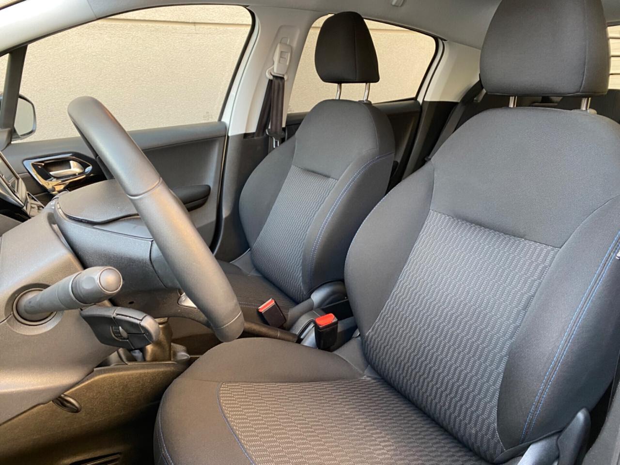 Peugeot 208 1.2 Benzina Signature