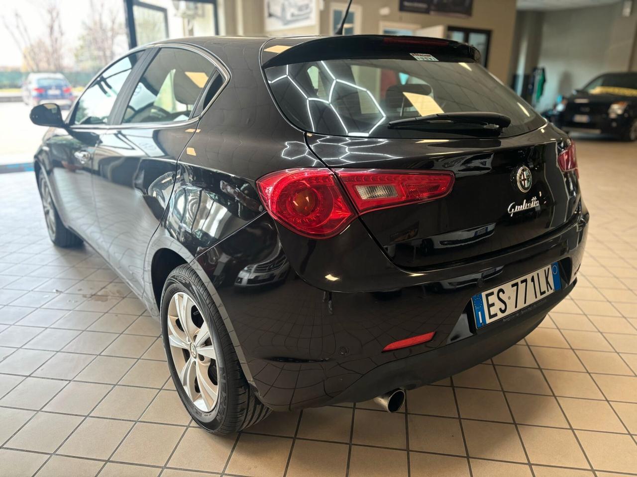 Alfa Romeo Giulietta 1.6 JTDm-2 105 CV Exclusive