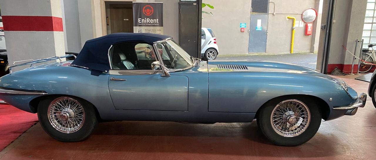 Jaguar E-Type 4.2