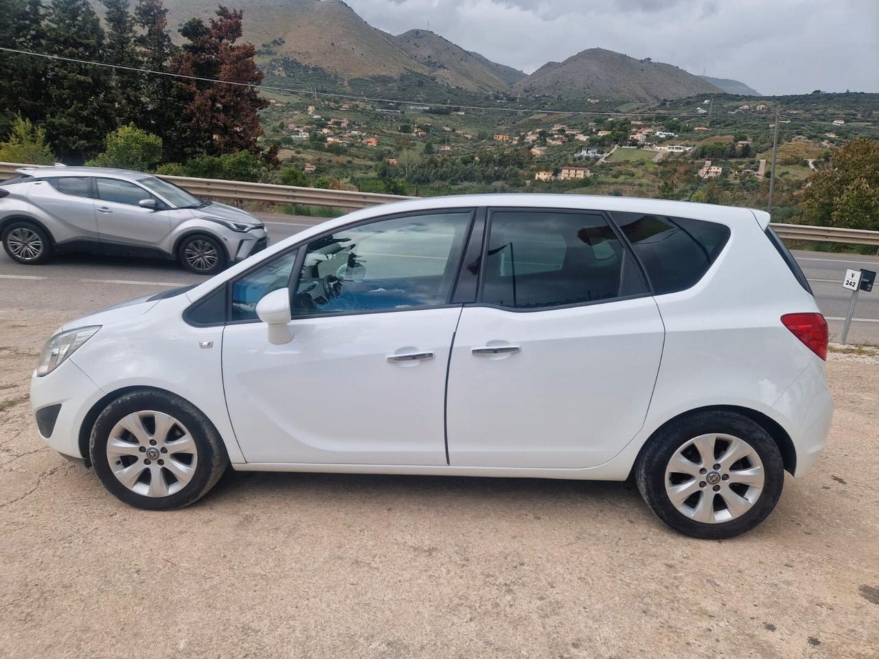 Opel Meriva 1.3 CDTI 95CV ecoFLEX Start&Stop Cosmo