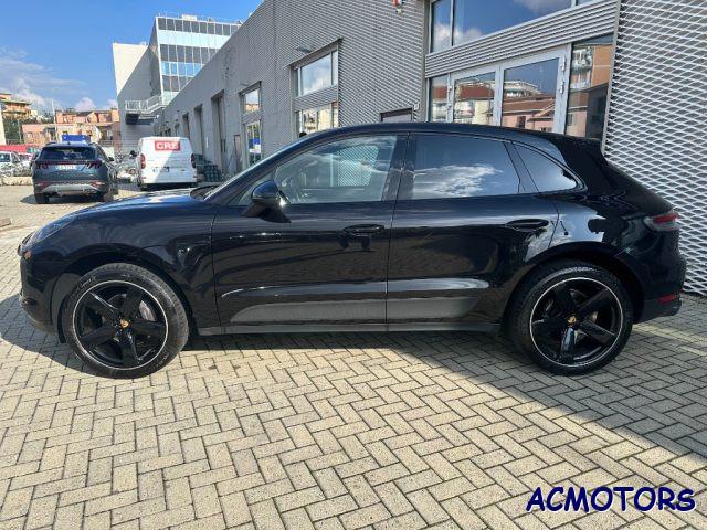 PORSCHE Macan 2.0