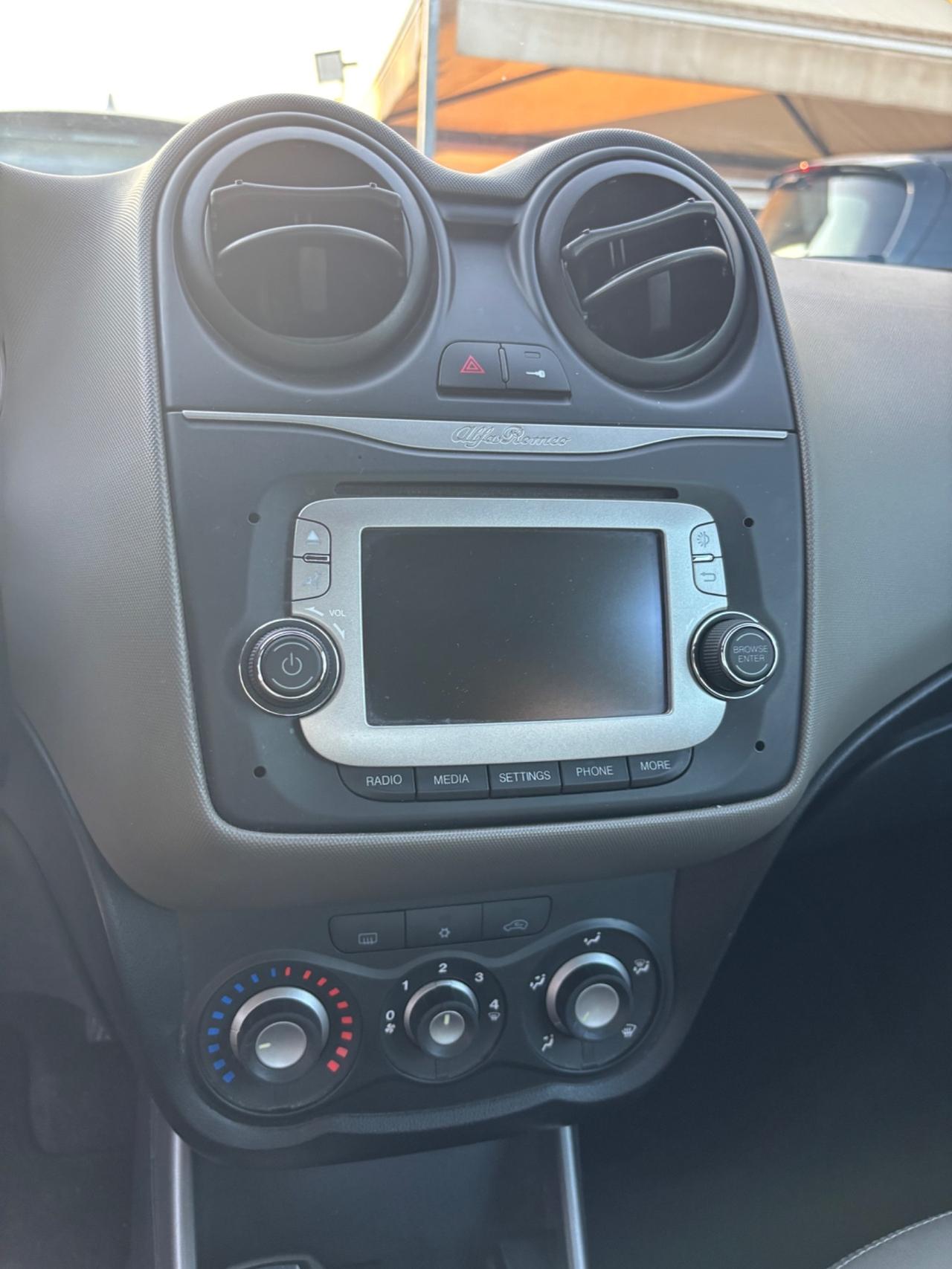 Alfa Romeo MiTo 1.3 JTDm 85 CV S&S 2013