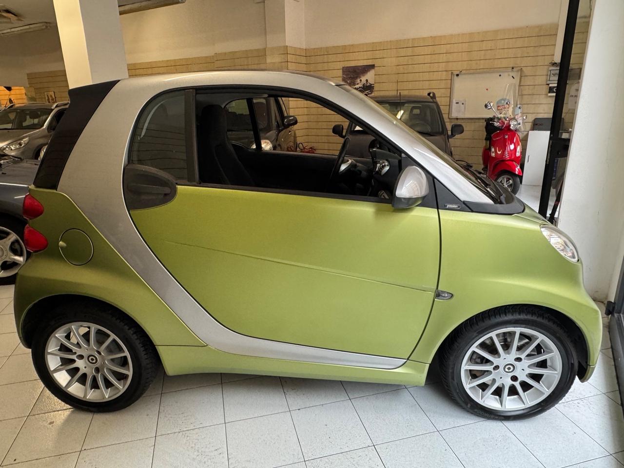 Smart ForTwo 1000 52 kW MHD coupé passion