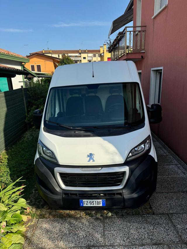 PEUGEOT Boxer 330 2.2 BlueHDi 140 S&S PC-TN Furgone