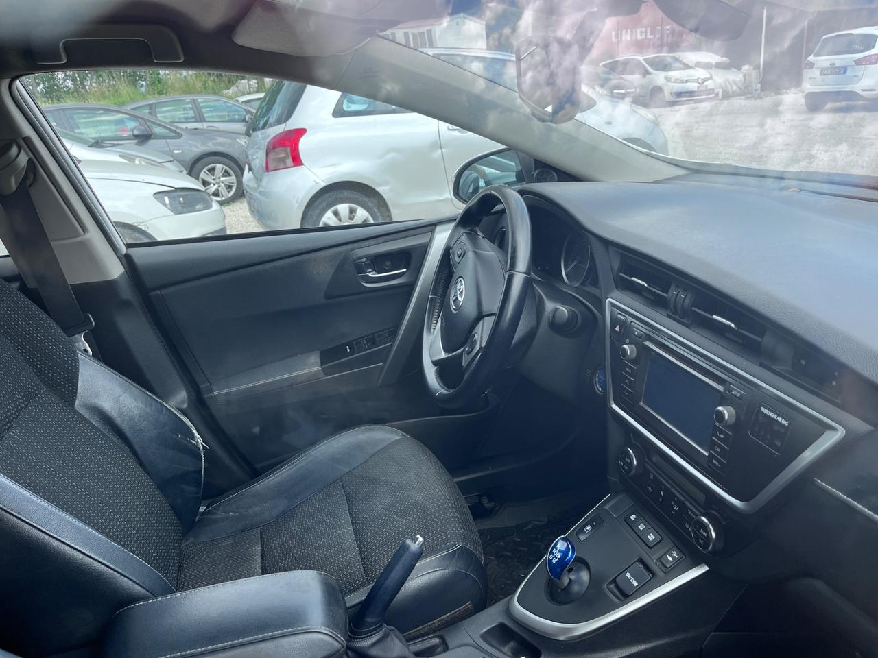 Toyota Auris Touring Sports 1.8 Hybrid Active