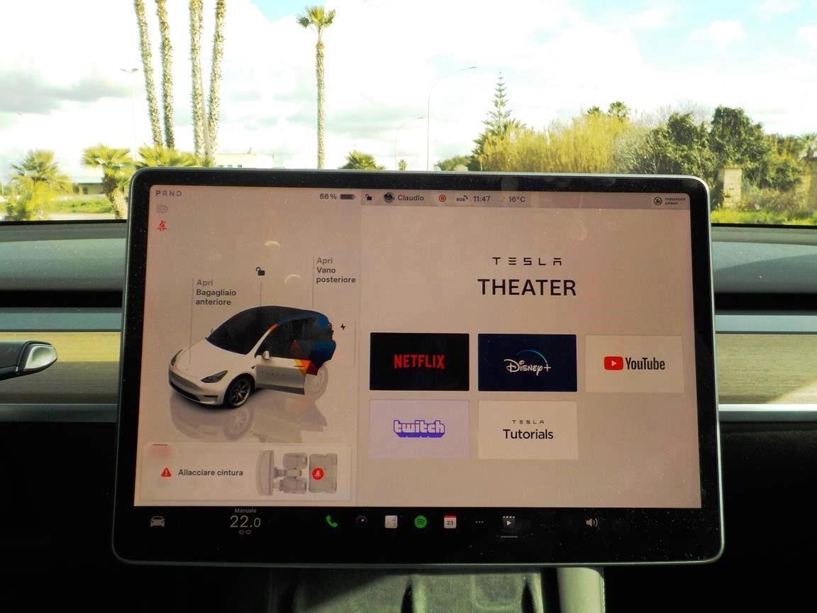 Tesla Model Y Long Range AWD