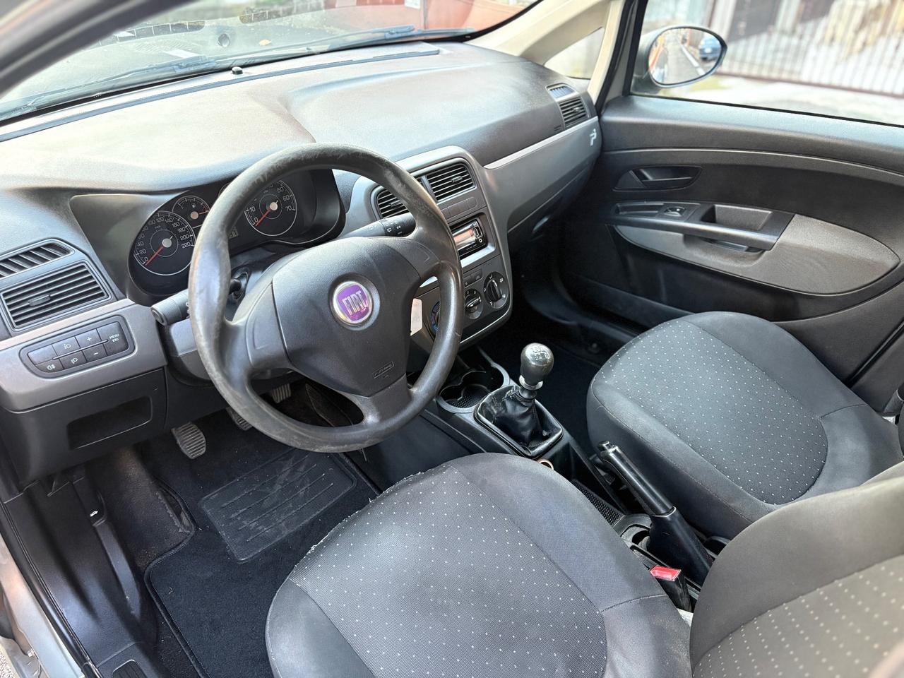 Fiat Grande Punto 1.2 5 porte NEOPATENTATI