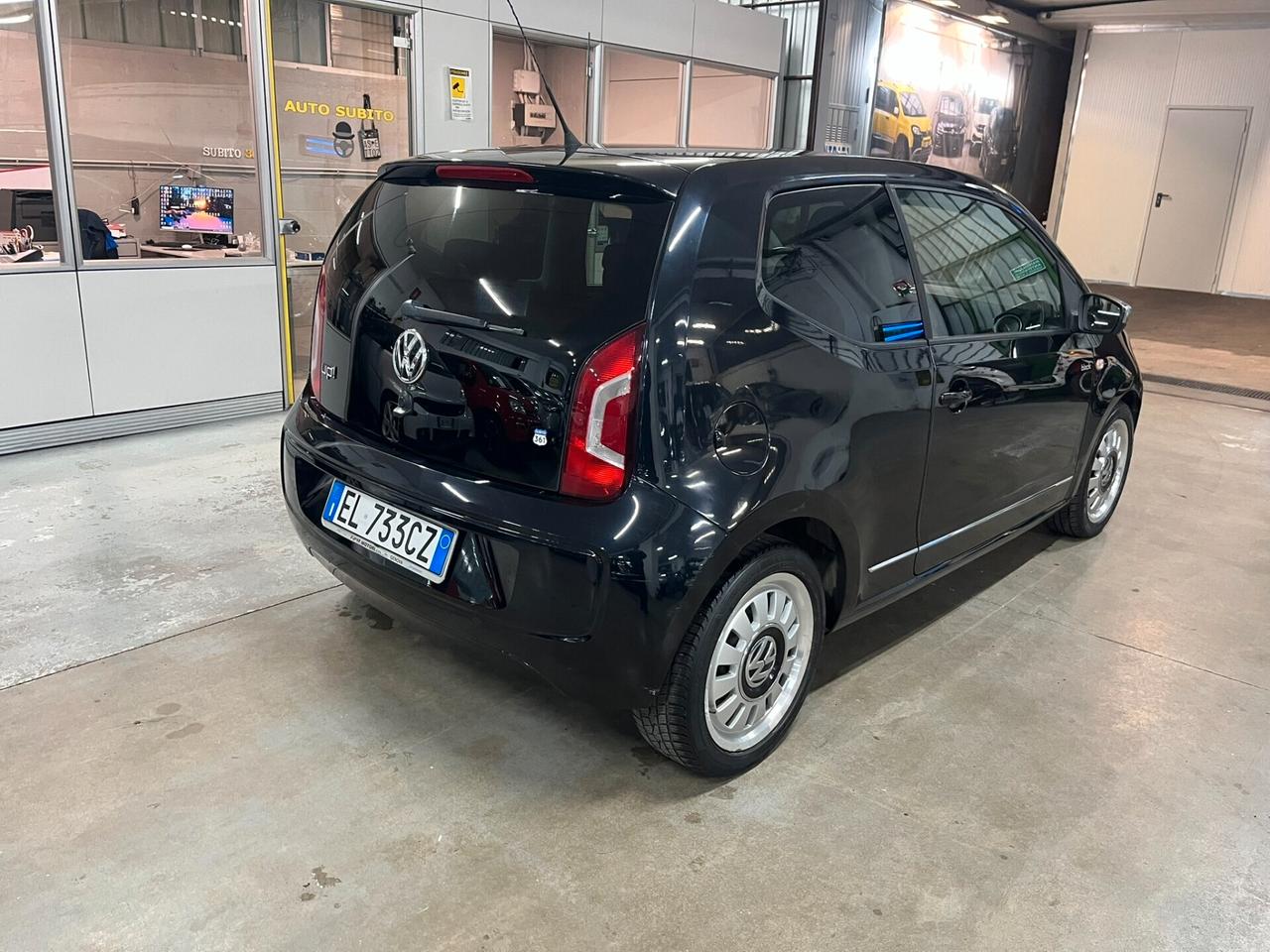Volkswagen up! 1.0 75 CV 3p. high