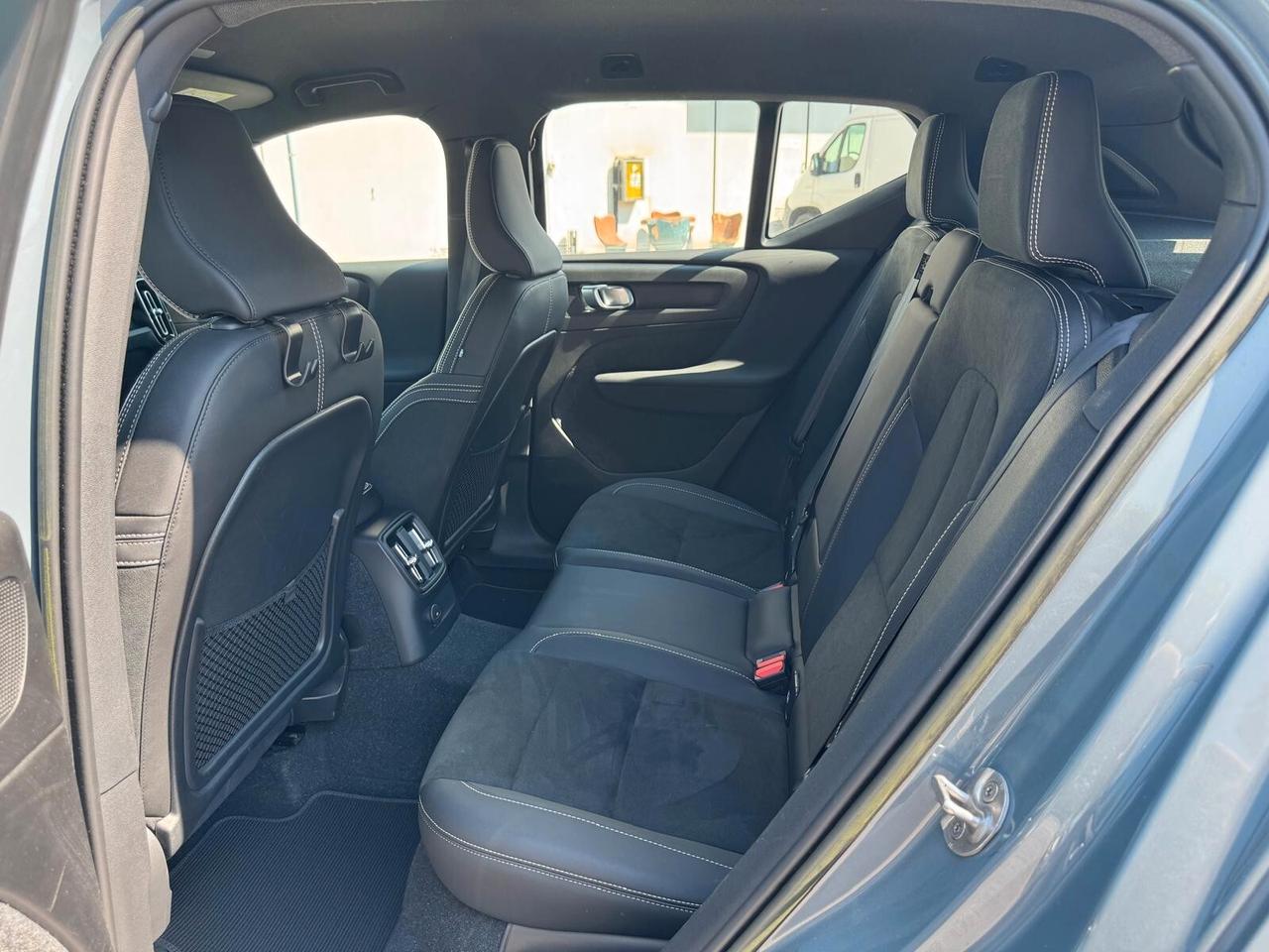 Volvo XC40 T5 Recharge Plug-in Hybrid automatico Plus Dark