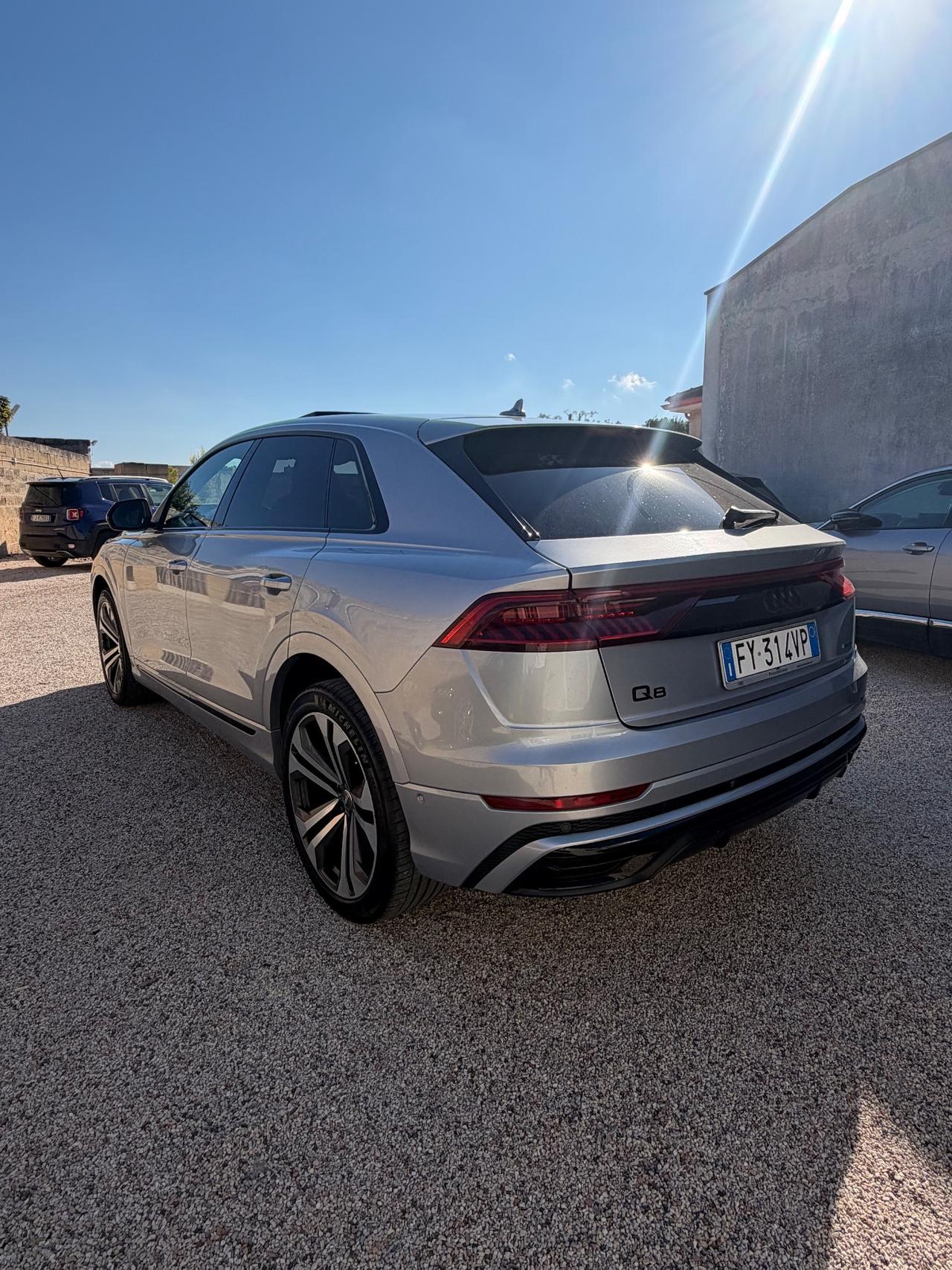 Audi Q8 50 TDI 286 CV quattro tiptronic Sport