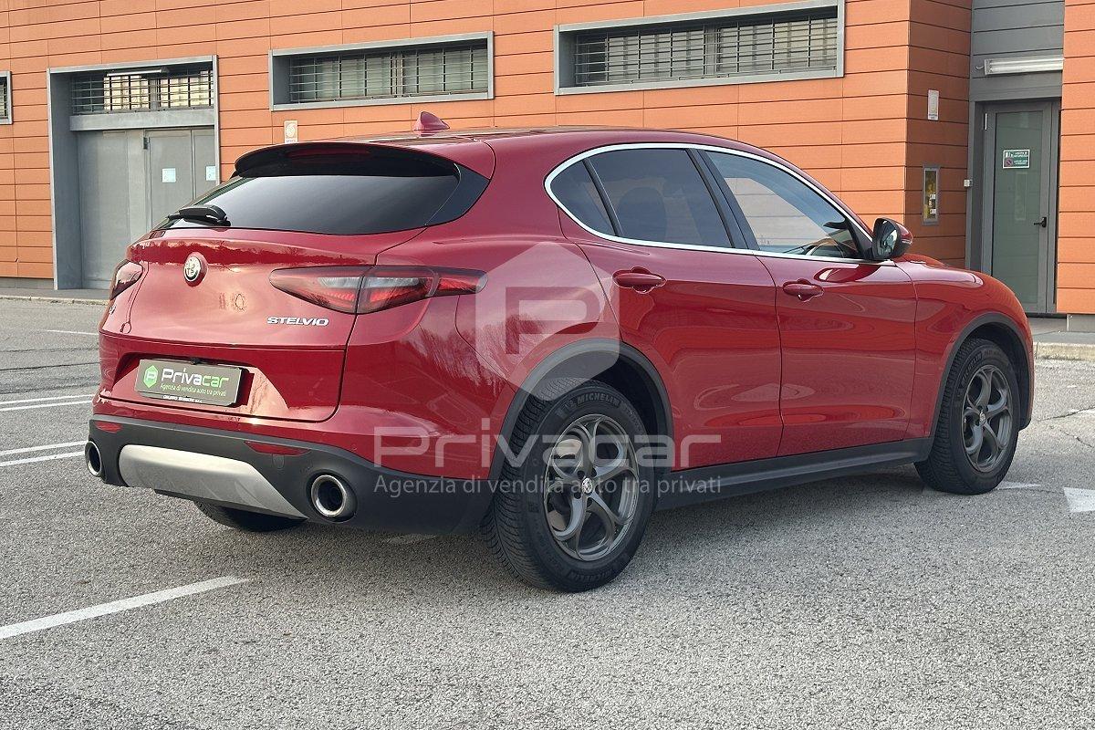 ALFA ROMEO Stelvio 2.0 Turbo 280 CV AT8 Q4 First Edition