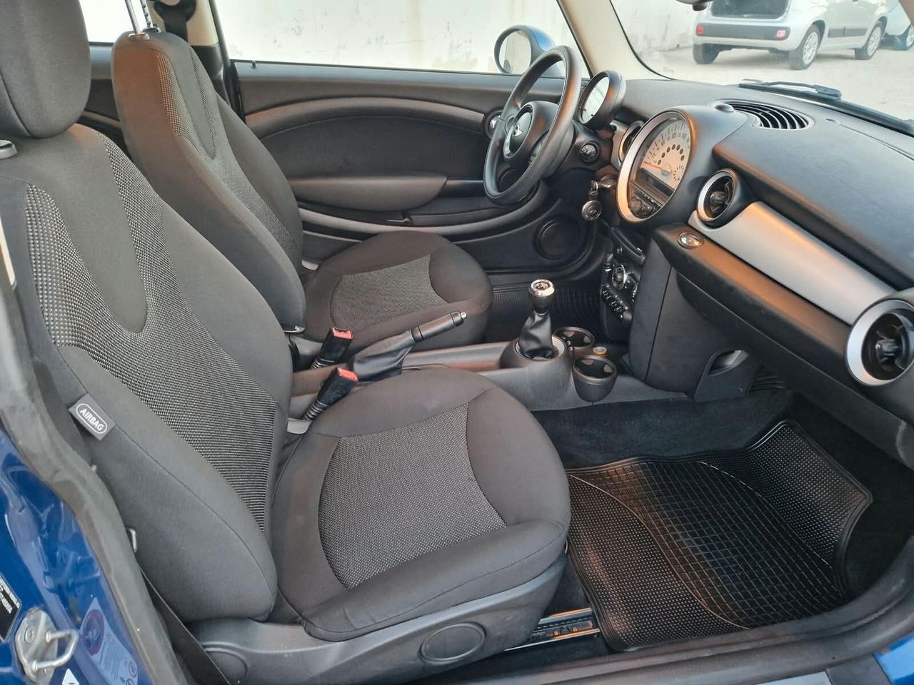 Mini 1.6 16V One D