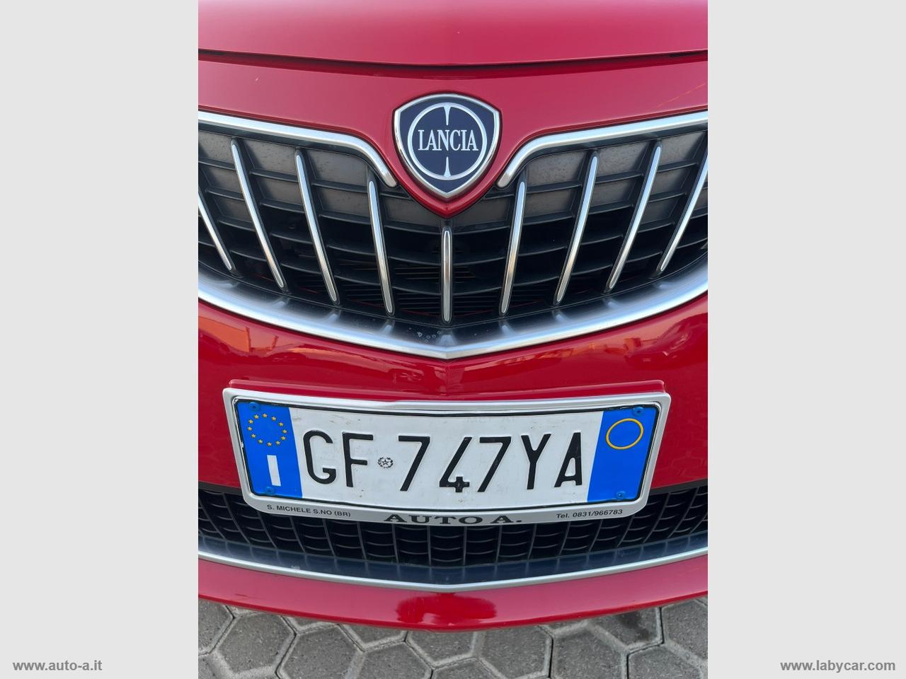 LANCIA Ypsilon 1.0 FireFly 5p.S&S Hybrid Silver Vecchio proprietario privato NO EX NOLEGGIO