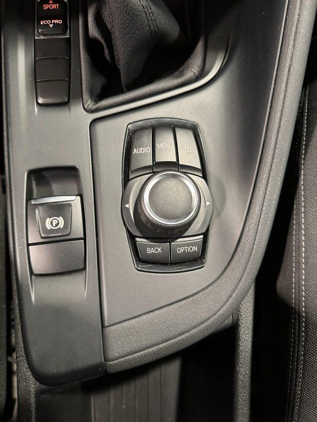 BMW X1 sDrive18i Advantage Automatica