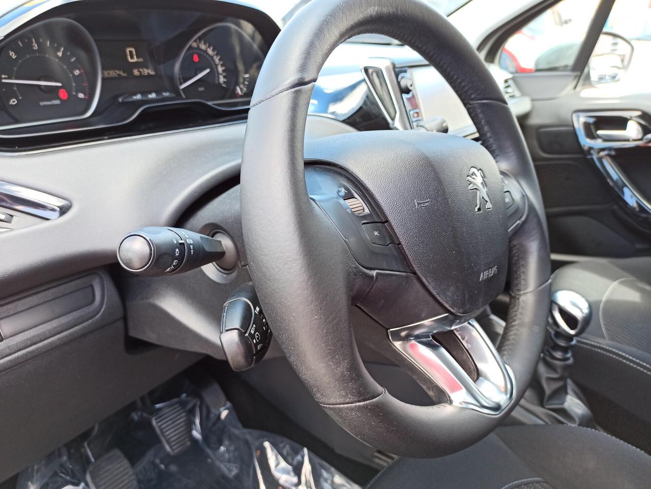 Peugeot 208 BlueHDi 100 cv 6m S&S 5 porte Active