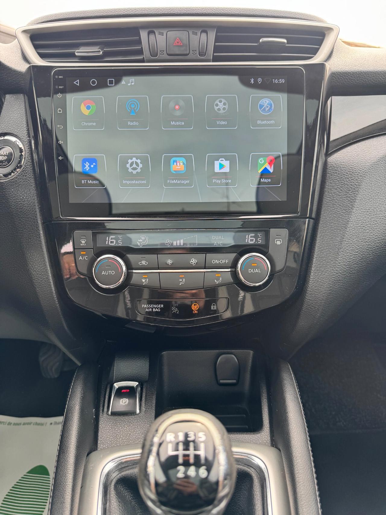Nissan Qashqai 1.5 dCi Tekna