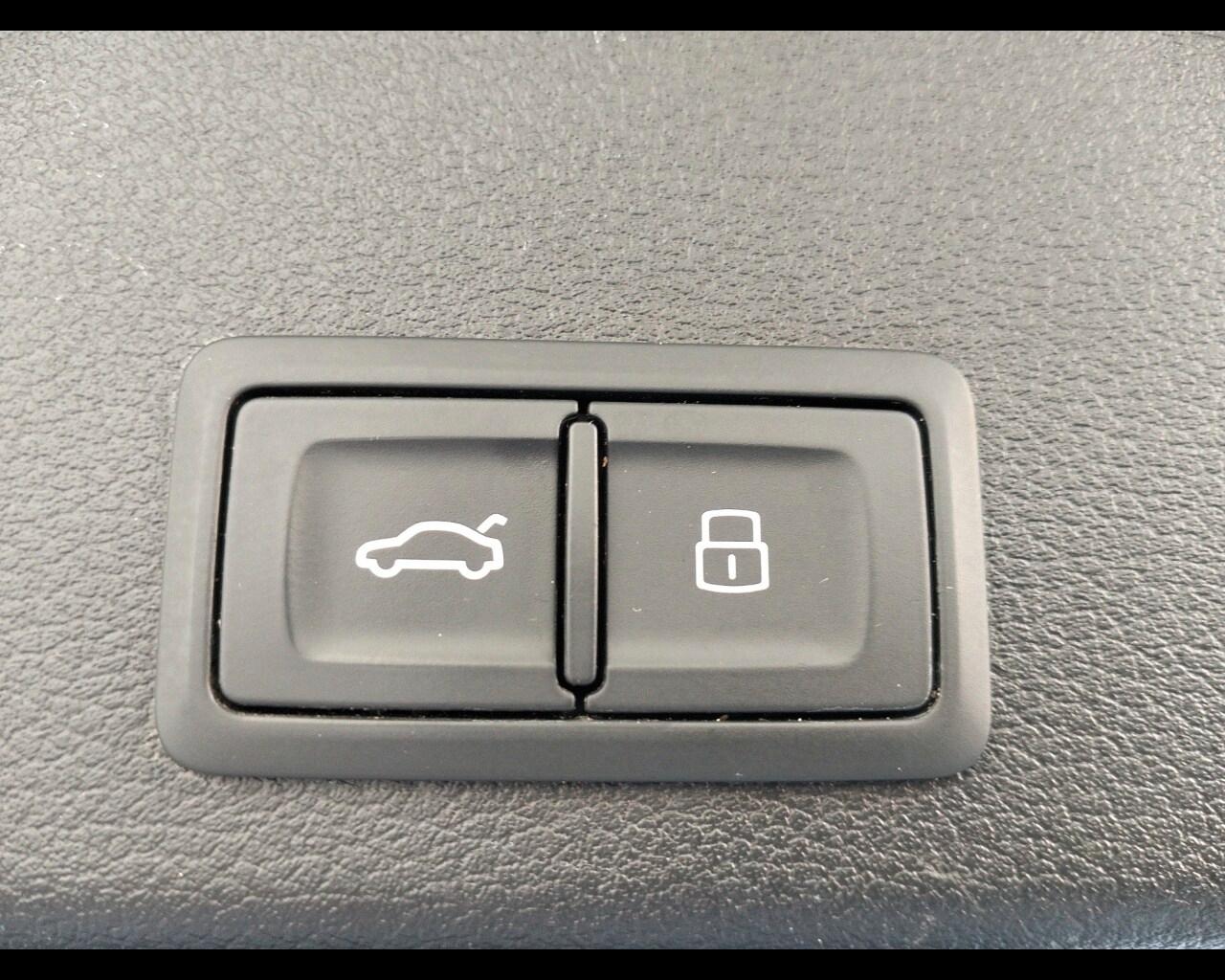 AUDI A4 allroad 2ª serie A4 allroad 40 TDI 204...