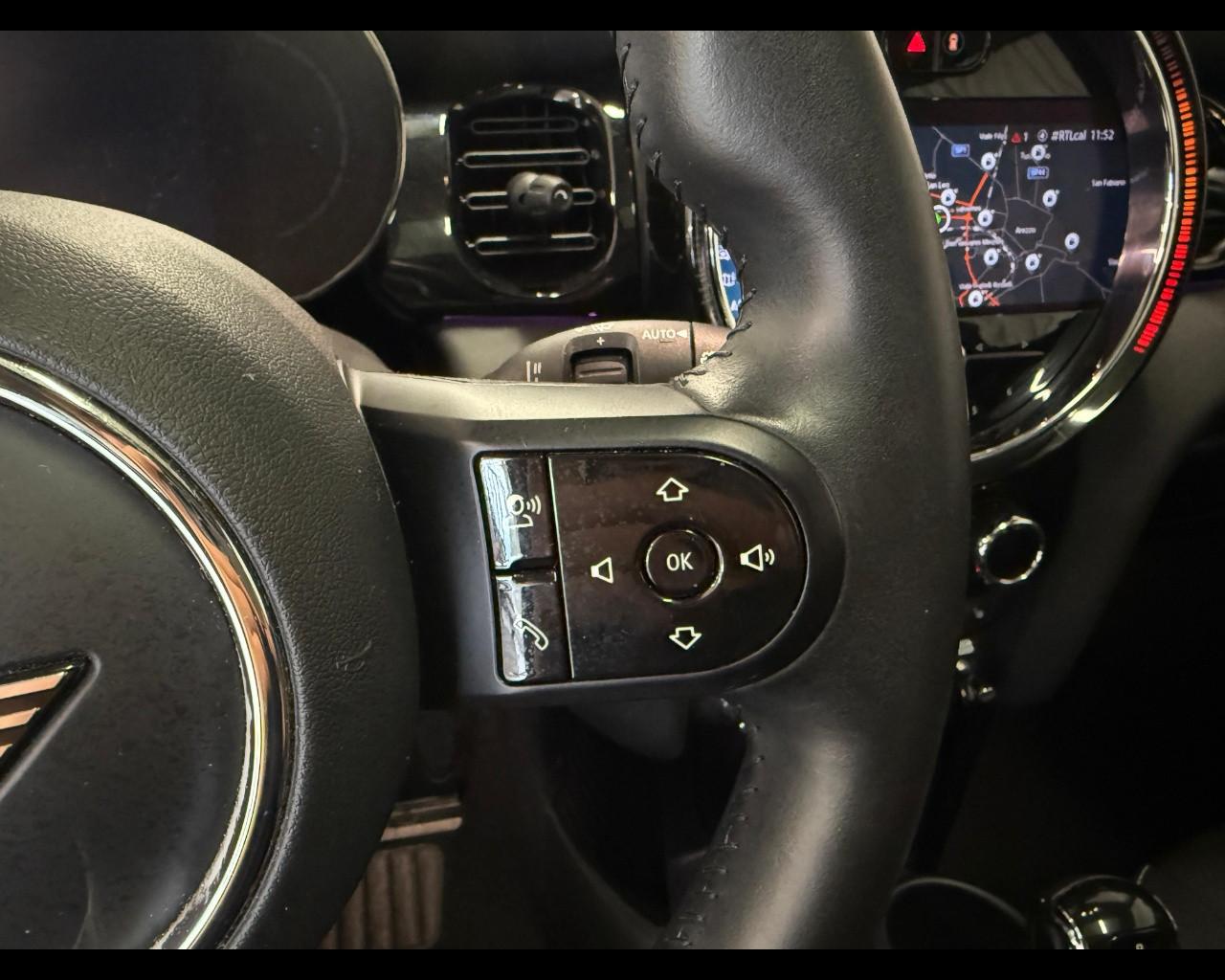 MINI Mini 4ª serie (F56) - Mini 1.5 Cooper Essential