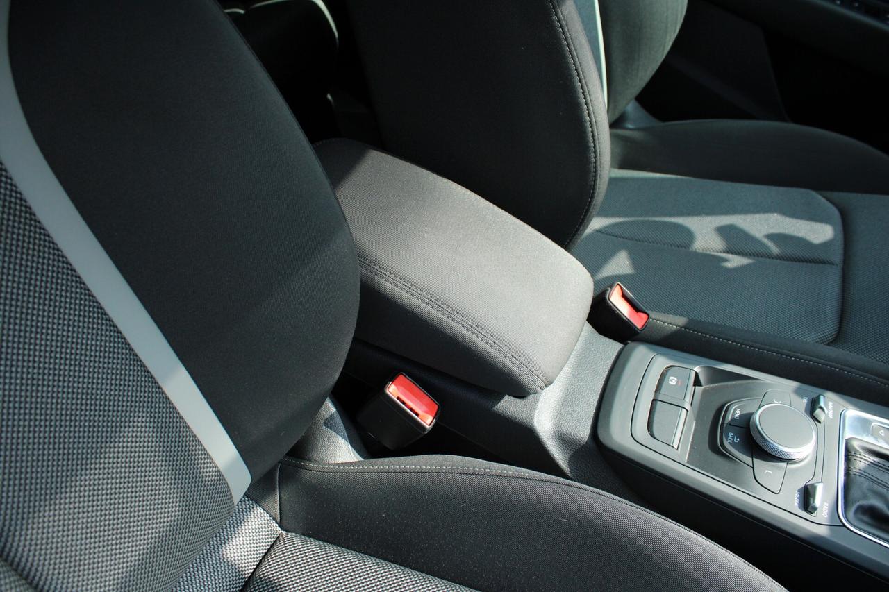 Audi Q2 2.0 TDI quattro S tronic Business