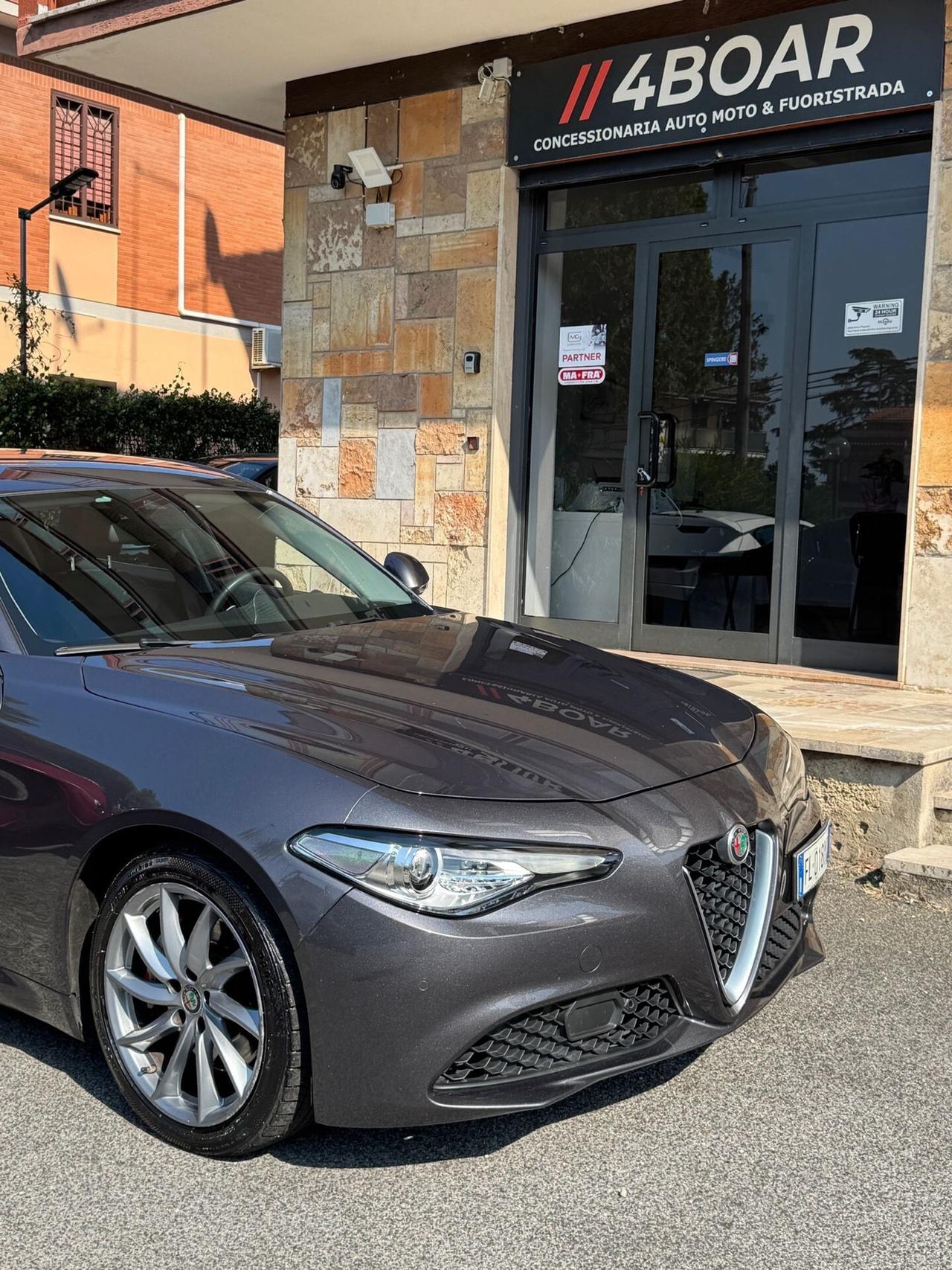 Alfa Romeo Giulia 2.2 Turbodiesel 180CV AT8 AWD Q4 Super