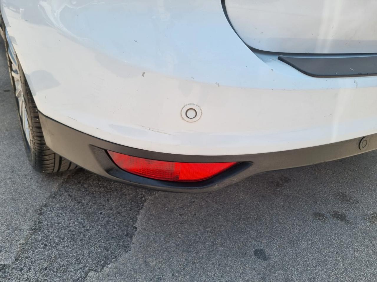 Ford C-Max Cambio Automatico con Garanzia