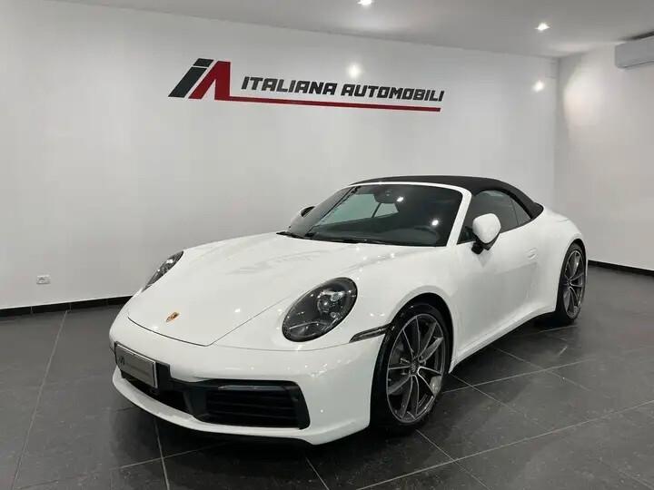 Porsche 911 Carrera GTS Cabriolet