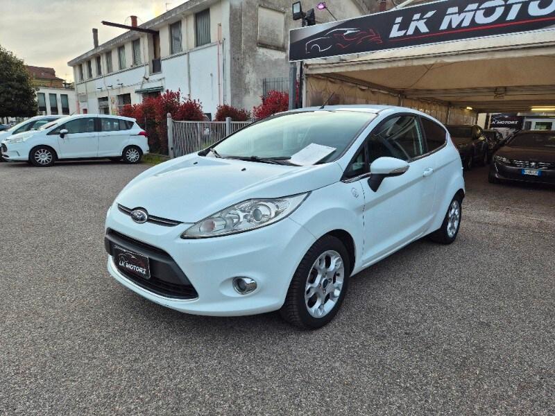 FORD Fiesta 6ª serie Bs Fiesta 1.2 16V 82CV 3p...