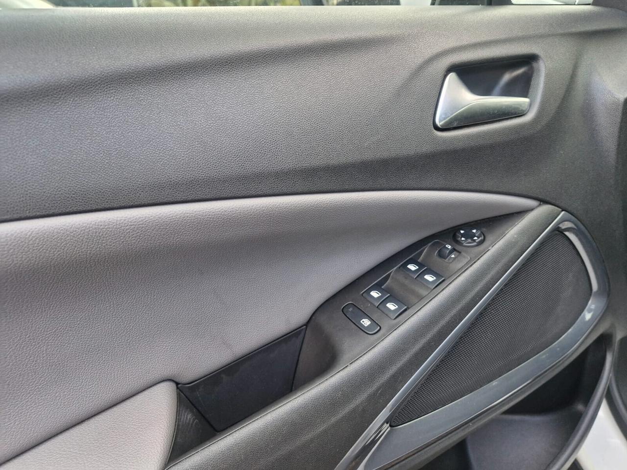 Opel Crossland X 1.2 83cv Full Optional 2021