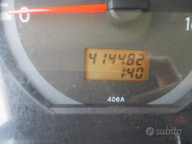 Nissan Cabstar 35-13 2.5 130CV CASSONE FISSO DA 4.