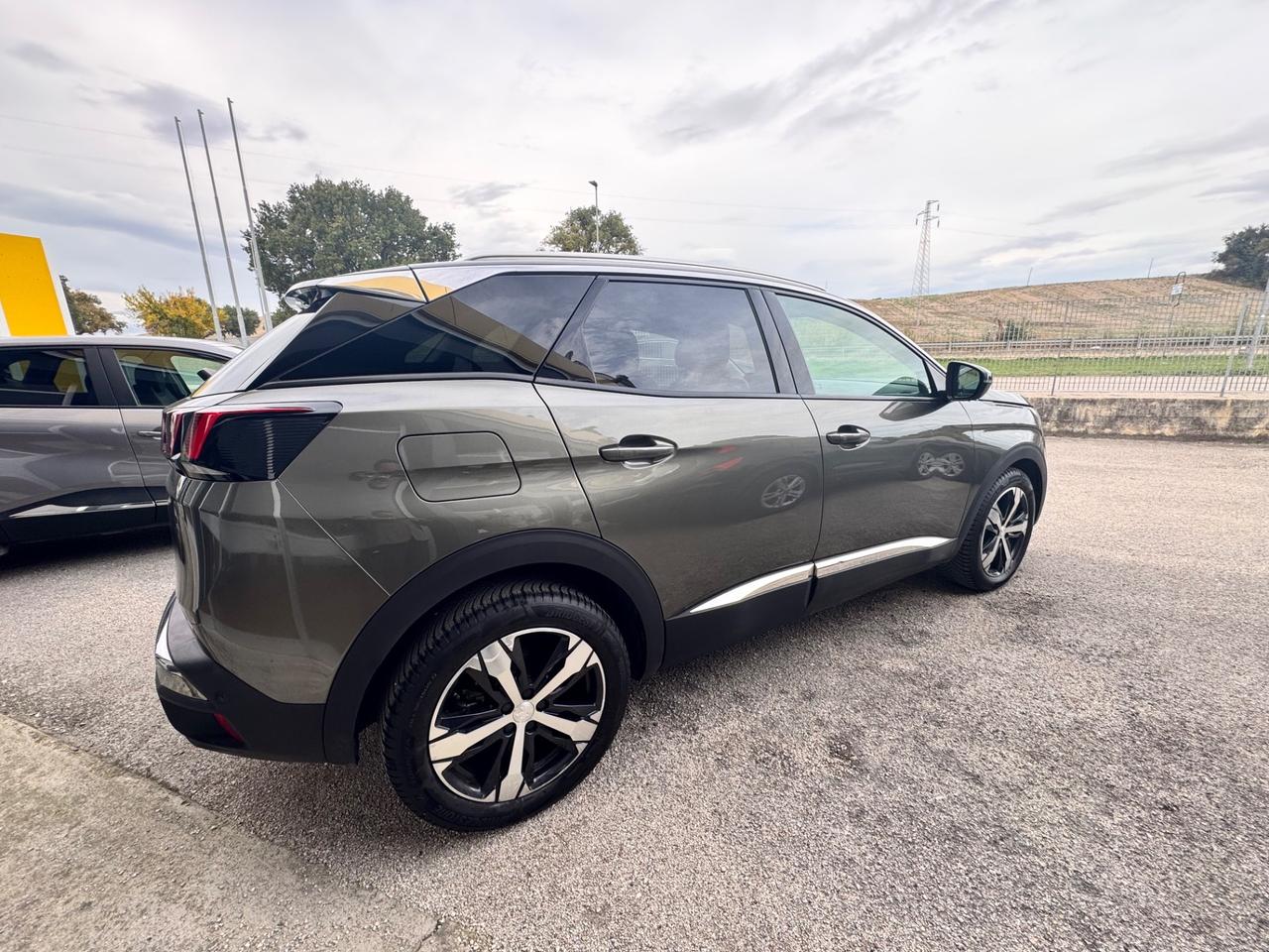 Peugeot 3008 BlueHDi 130 S&S Allure