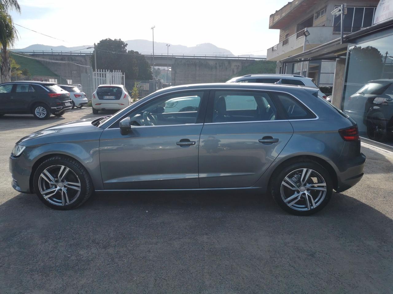 Audi A3 1.6 TDI Attraction 2014
