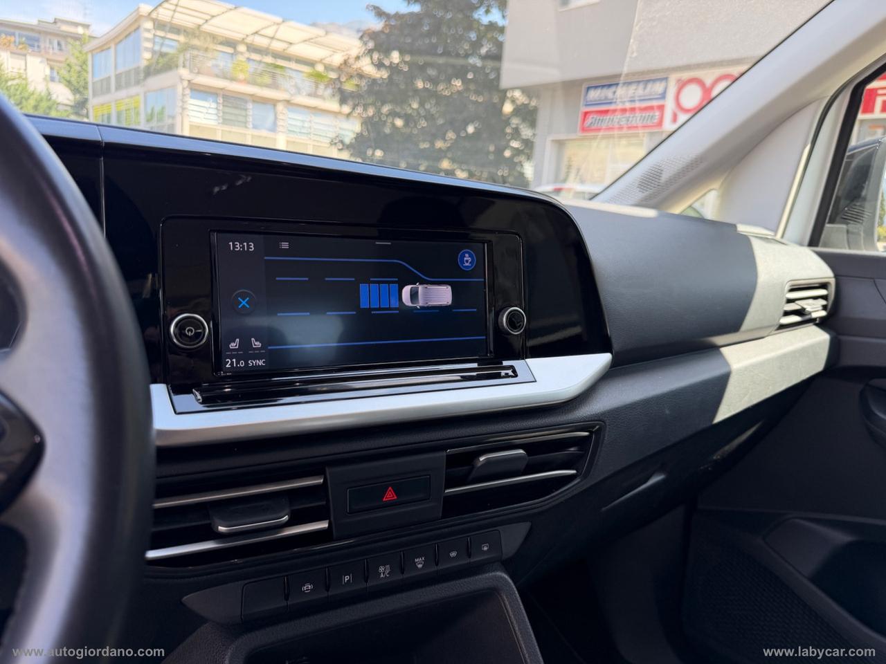 FORD Gr. Tourneo Connect 2.0 EBl 122CV Active WINTER PACK