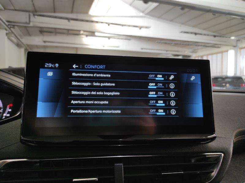 PEUGEOT 3008 2ª serie - 3008 PureTech Turbo 130 S&S EAT8 GT