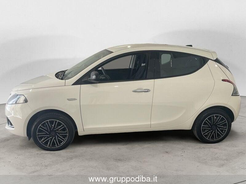 Lancia Ypsilon III 2021 1.0 firefly hybrid Gold s&s 70cv