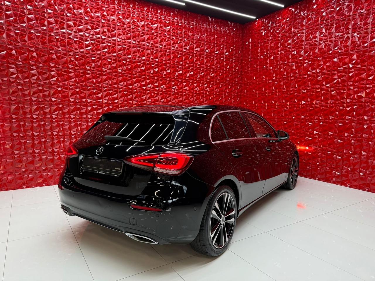 Mercedes-benz A 180 Automatic Premium OK NEOPATENTATI