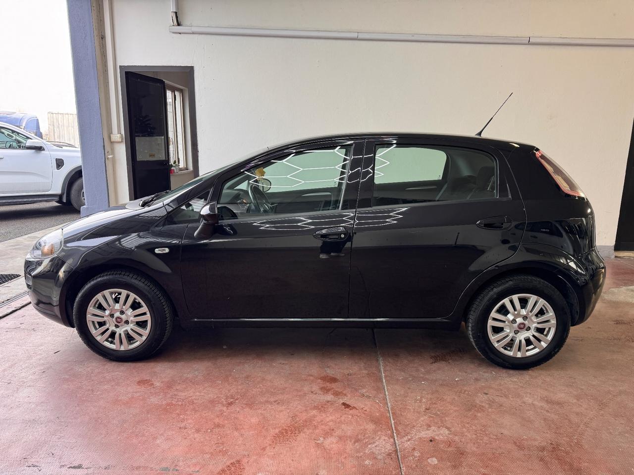 Fiat grande Punto 2015 GPL