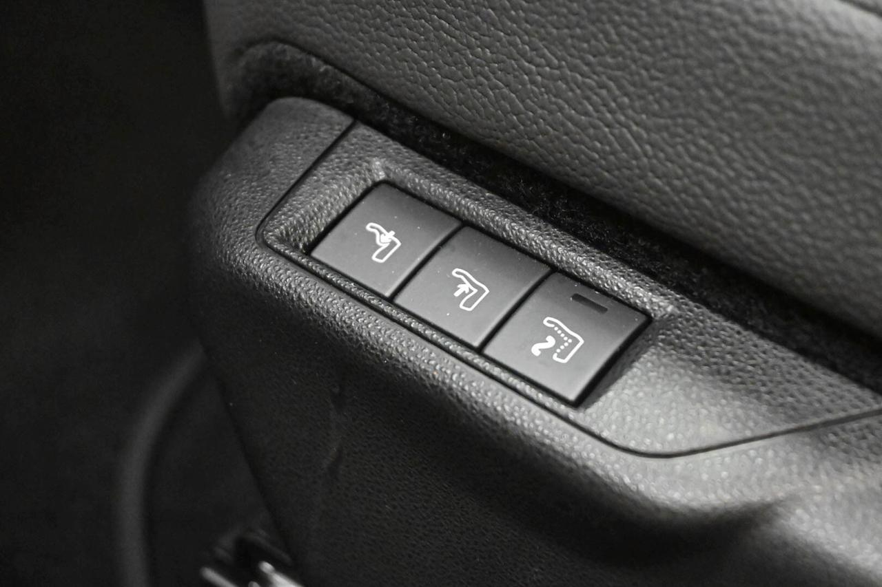 JEEP Avenger Avenger 1.2 Turbo 100 CV MHEV Summit