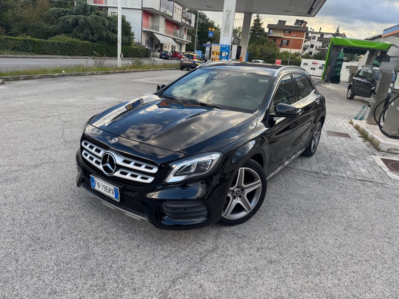 Mercedes-benz GLA 200 d 4Matic Premium FULL