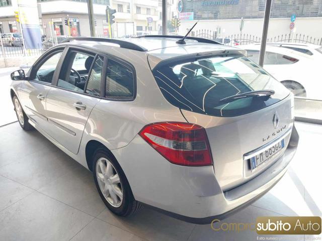 RENAULT Laguna 2.0 dCi 150CV SporTour Nav