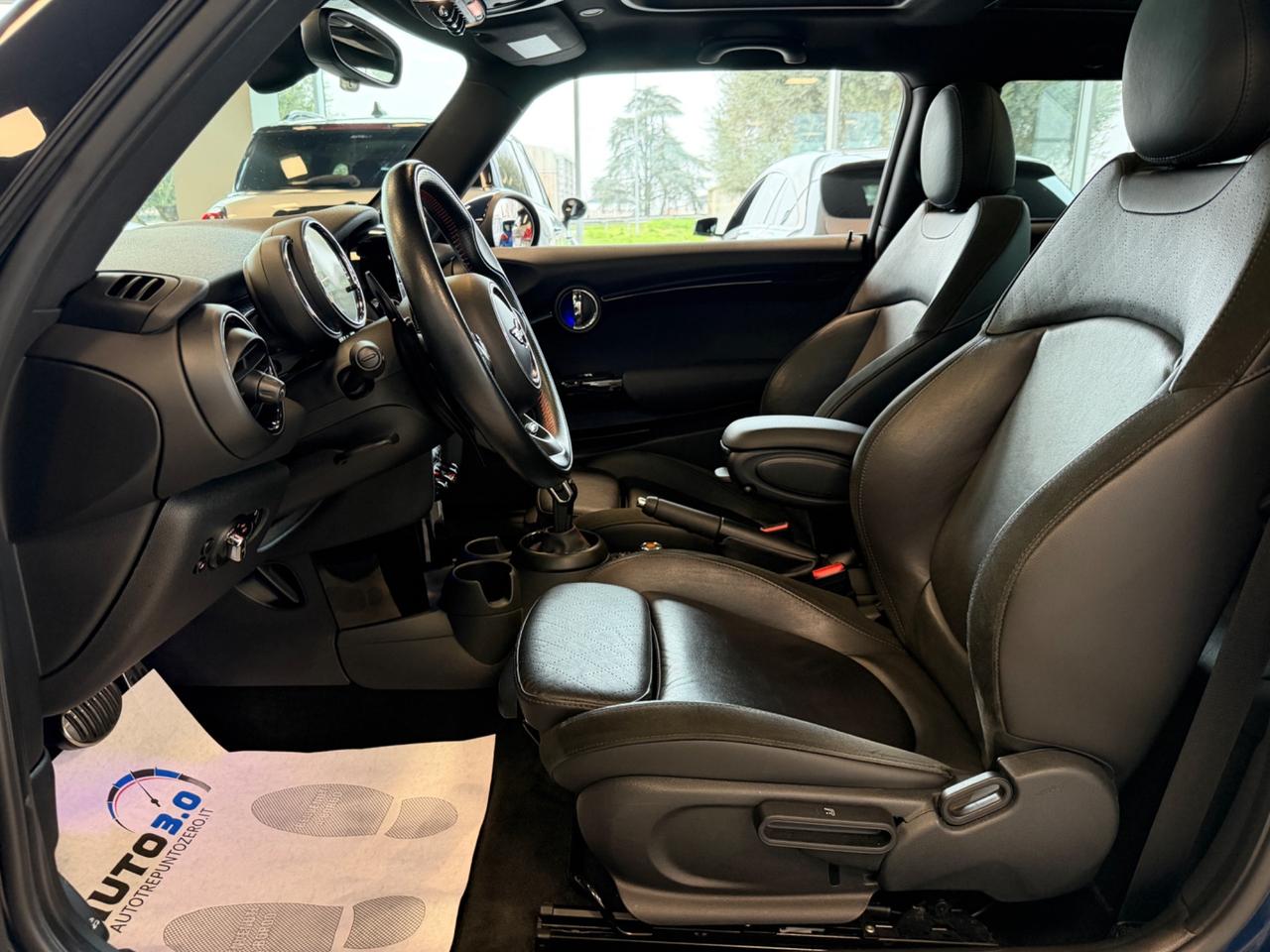 Mini 2.0 John Cooper Works auto