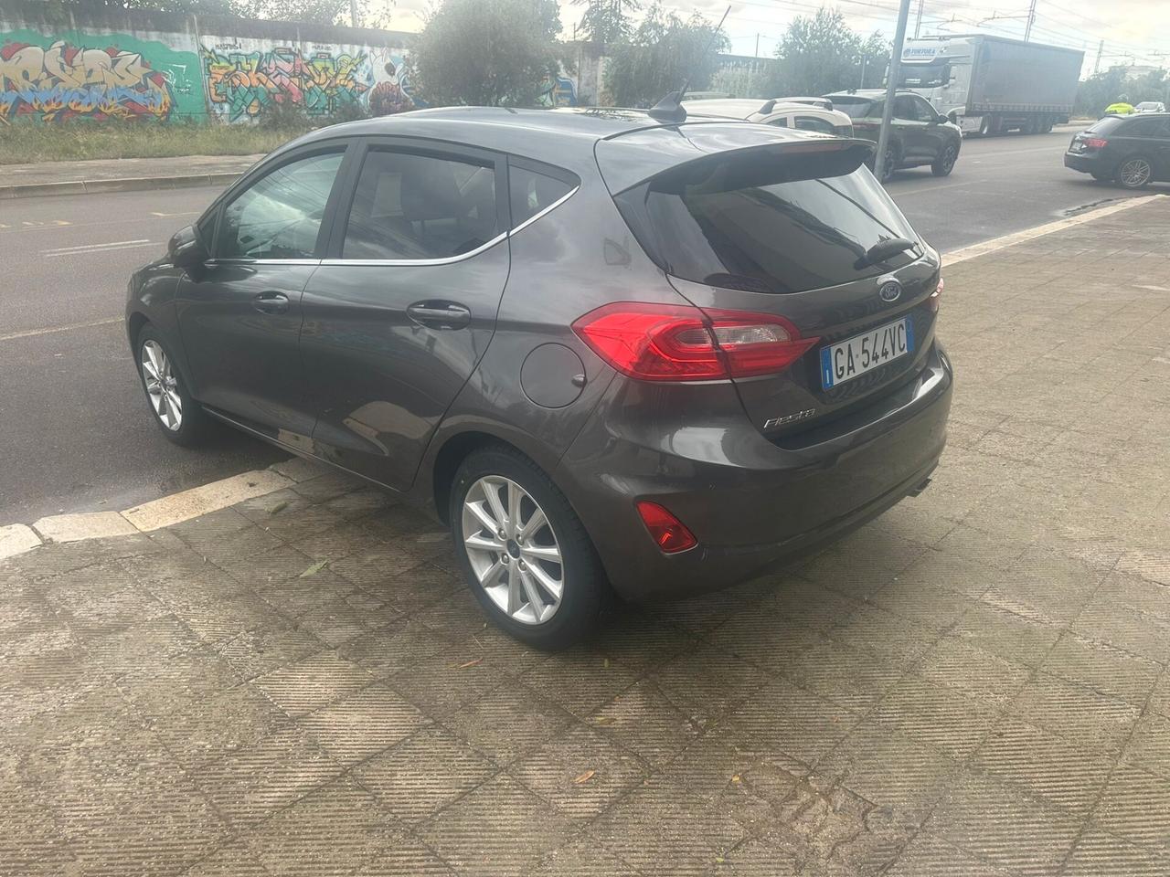 Ford Fiesta 1.5 EcoBlue 5 porte Vignale
