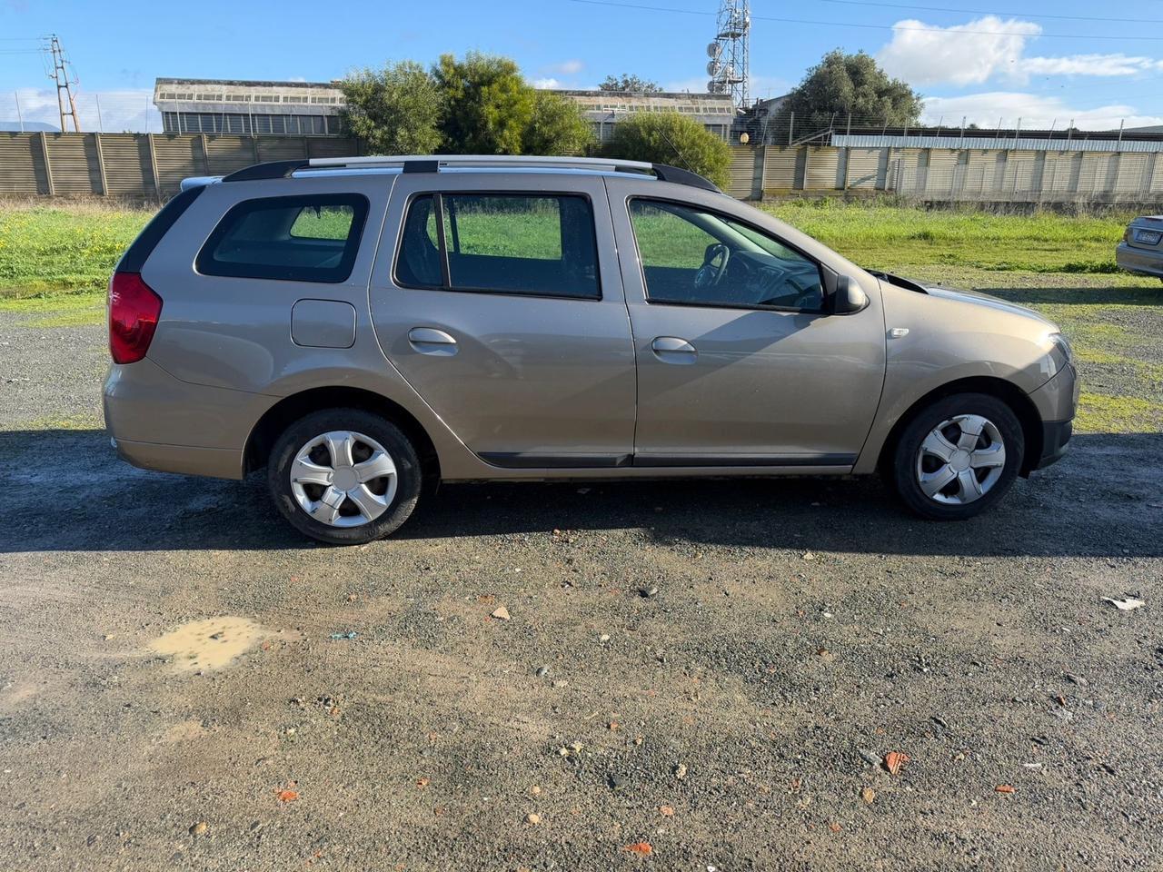 Dacia Logan MCV 1.5 dCi- Diesel- Permuta