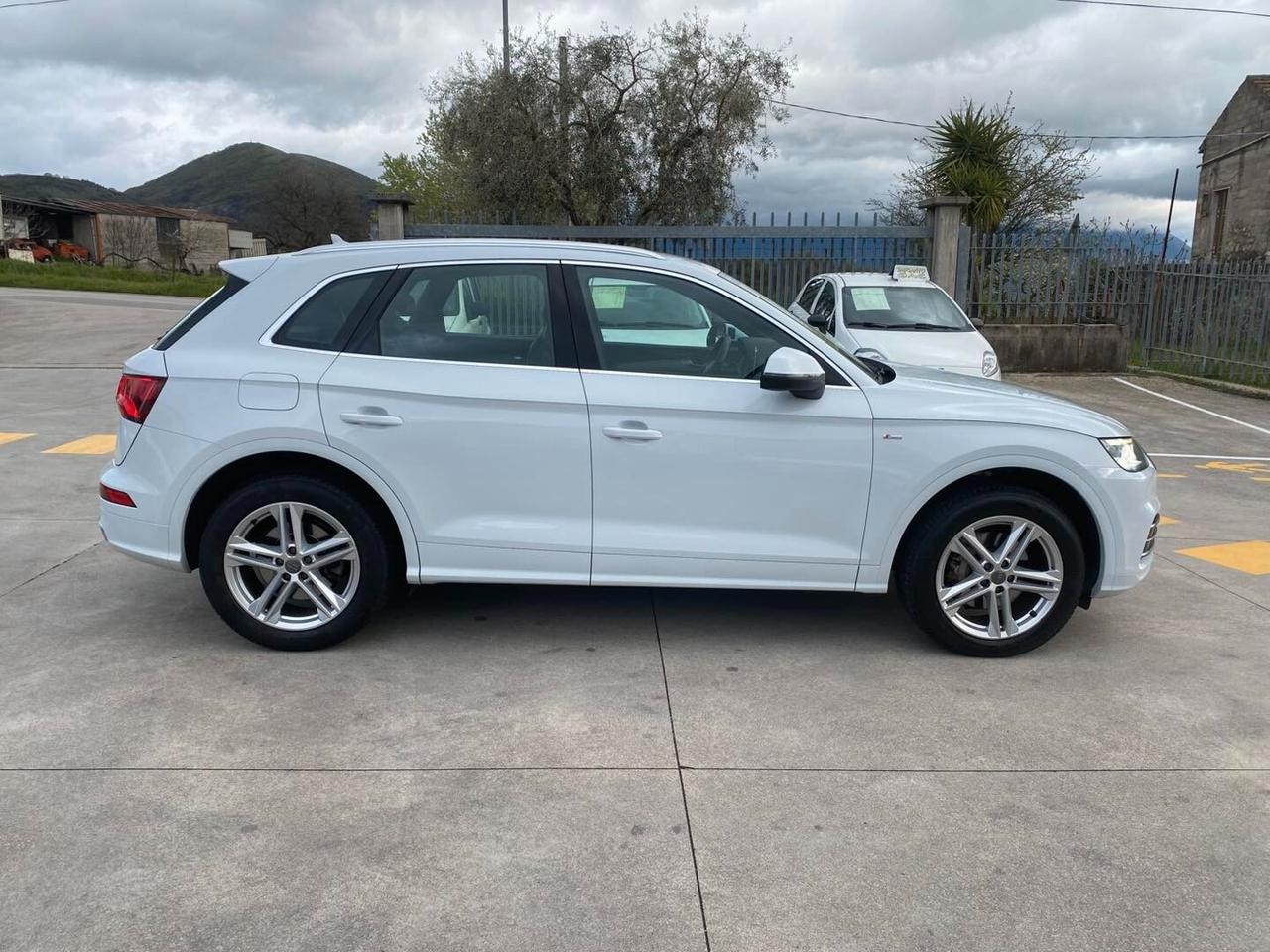 Audi Q5 40 TDI quattro S-tronic S line plus